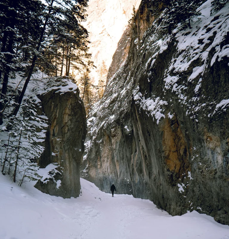 Winter Activities Guide in Canmore