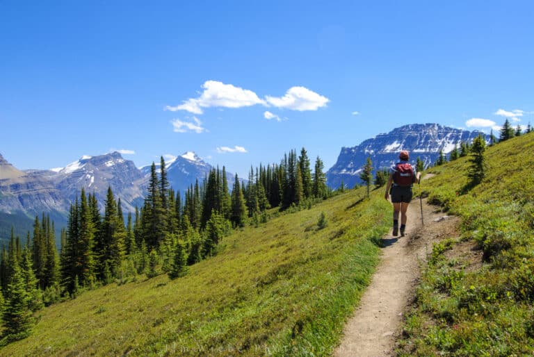 Hiker Helen Lake, Banff-2