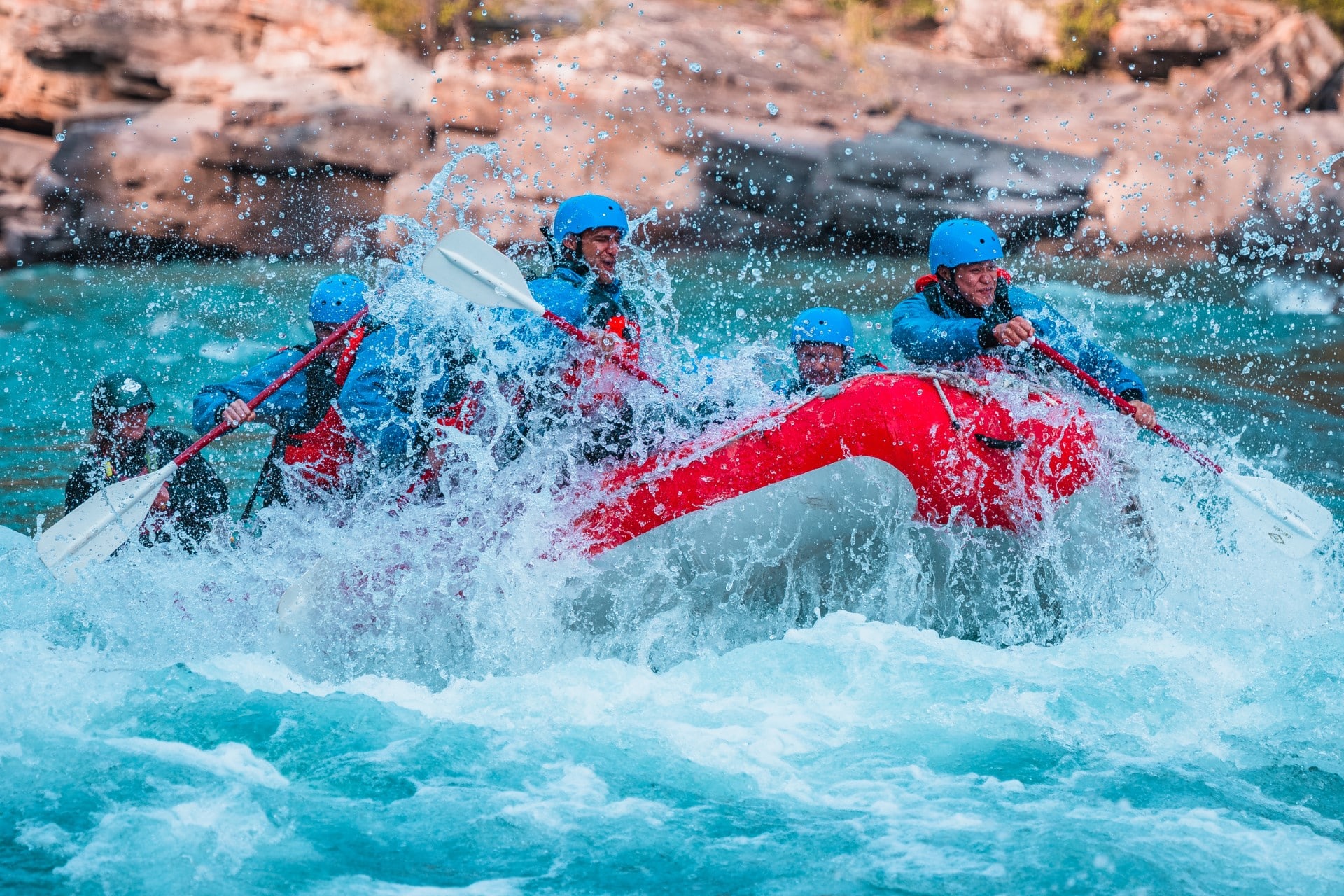 canmore-adventures-whitewater-rafting-horseshoe-canyon