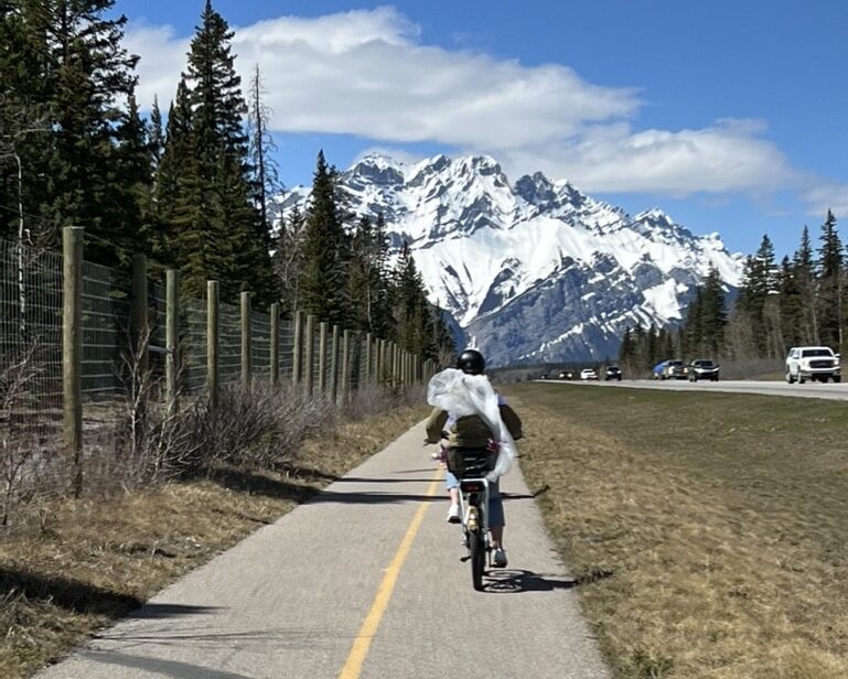 bachelorette biking to the mountain